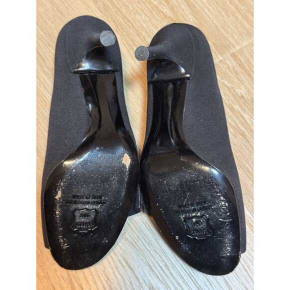 Stuart Weitzman Black Satin Bowover Bow Peep Toe Heel Sz. 6 M - Picture 7 of 12